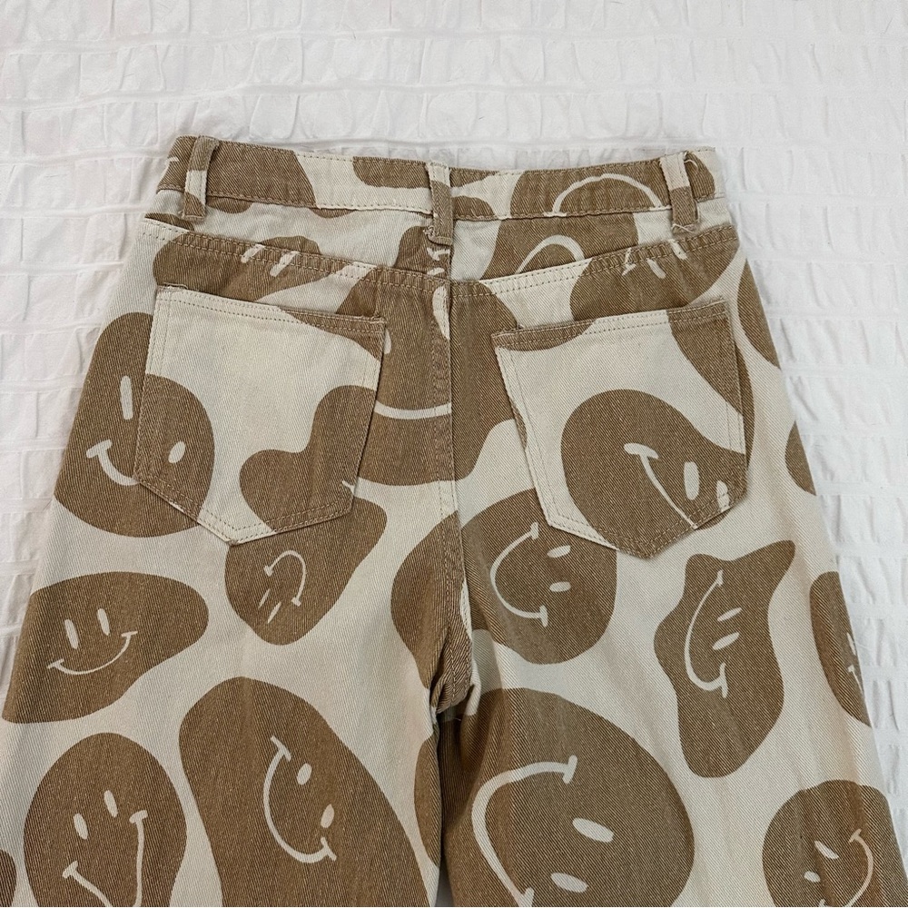 ASOS Bailey Rose Smiley Face Pants - Picture 3 of 6